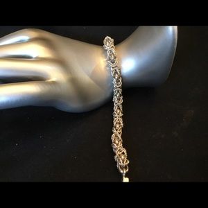 Women’s Beautiful Vintage Sterling Silver Bracelet